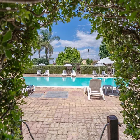 بيت للعطل Pathos Retreat Pool And Garden